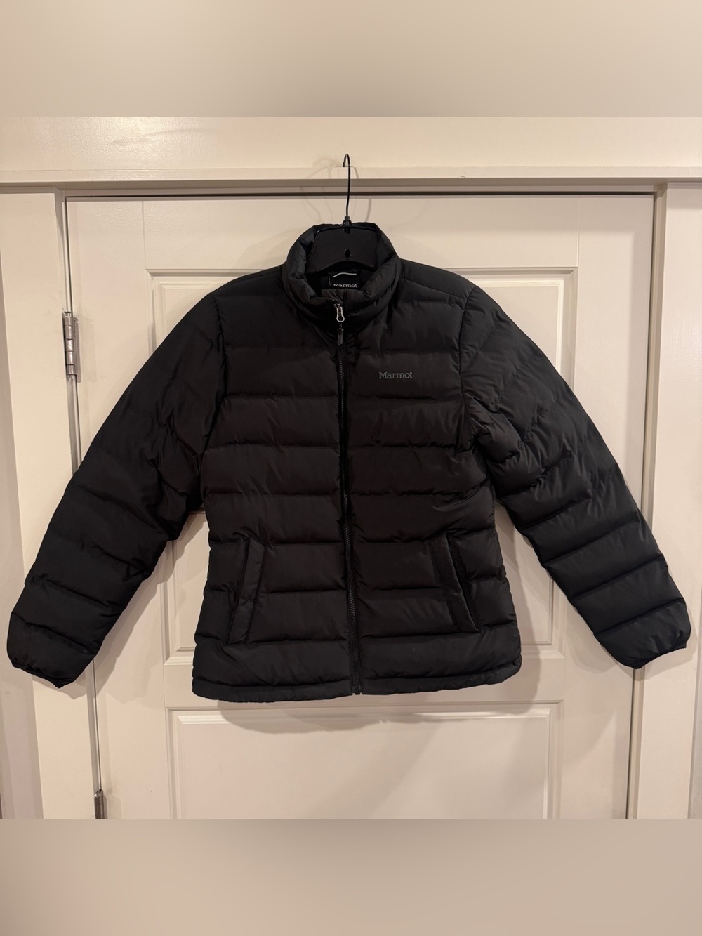 Marmot Women’s 3M Thinsulate Featherless Full Zip Puffer Jacket Black Sz Medium